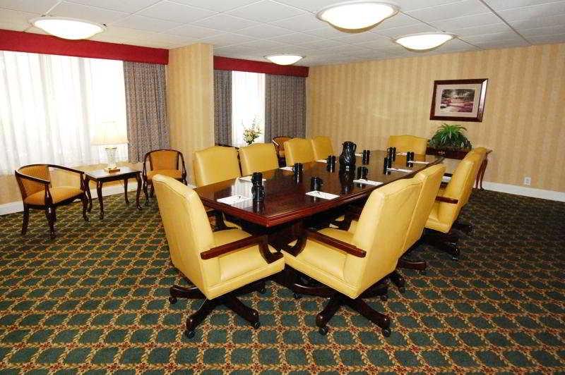 Clarion Hotel Fort Myers Buitenkant foto