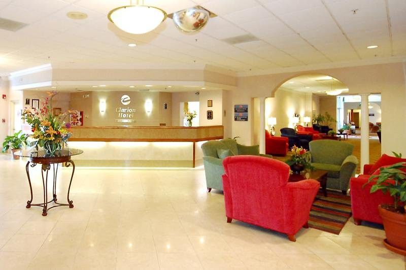 Clarion Hotel Fort Myers Buitenkant foto