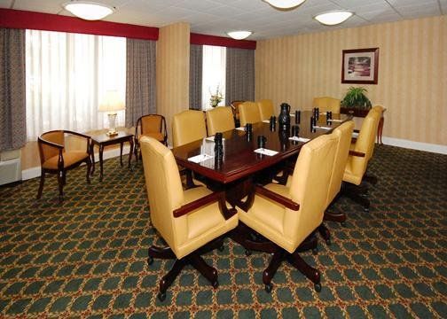 Clarion Hotel Fort Myers Faciliteiten foto