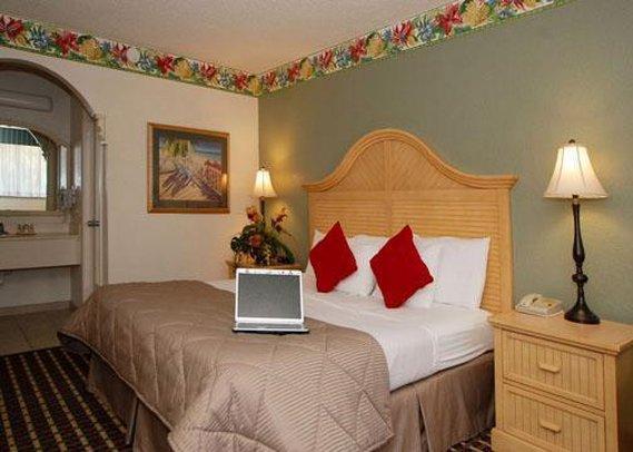 Clarion Hotel Fort Myers Kamer foto